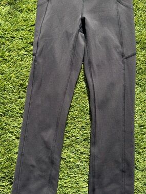 Lululemon Black  Athletic Leggings with Side pockets